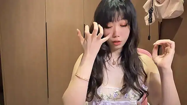 Lilium-520 online show from 11-11-25, 11:38