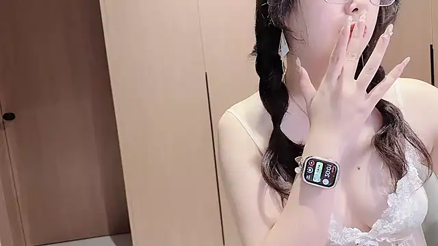 Snapshot of Lilium-520 chatting on 07-18-26, 12:03 Lilium-520 online show from 07-18-26, 12:03