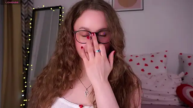 SusannaScholler online show from 04-11-26, 10:35