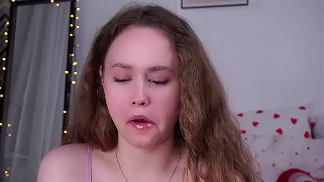 SusannaScholler online show from 04-07-26, 10:33