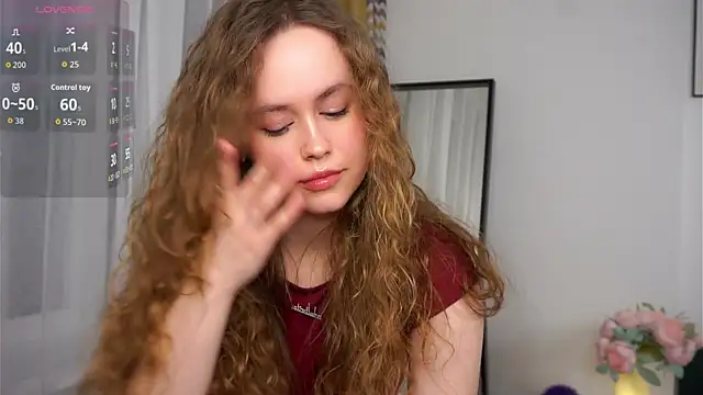 SusannaScholler online show from 12-21-25, 09:48