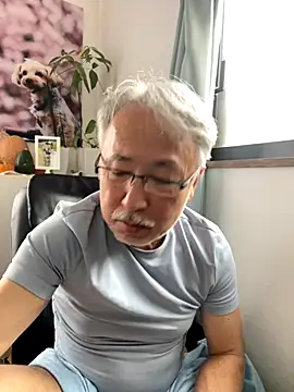 gholly2007 online show from 12-03-25, 02:23