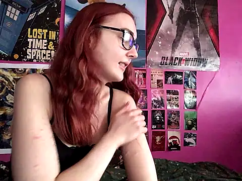 Snapshot of ivysplayhouse chatting on 10-02-25, 11:13 ivysplayhouse online show from 10-02-25, 11:13
