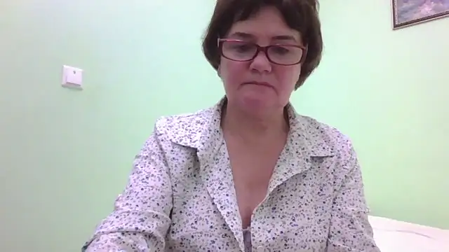 Galina56301 online show from 10-17-25, 04:09
