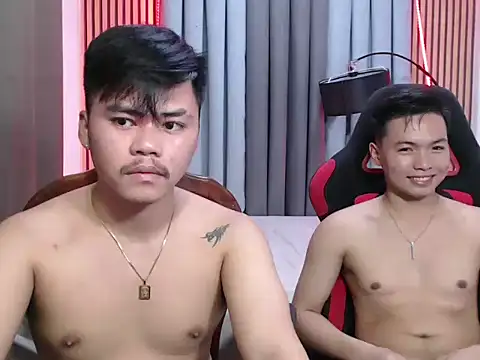 hot emman online show from 11-26-25, 04:40