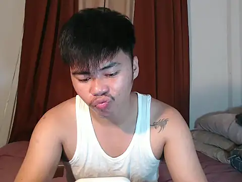 hot emman online show from 05-14-26, 12:40