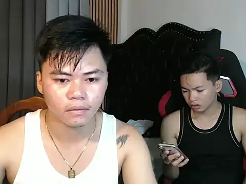 hot emman online show from 01-15-26, 12:36