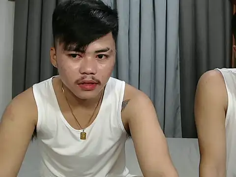 hot emman online show from 10-25-25, 05:50