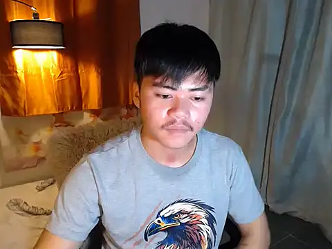 hot emman online show from 04-10-26, 02:51