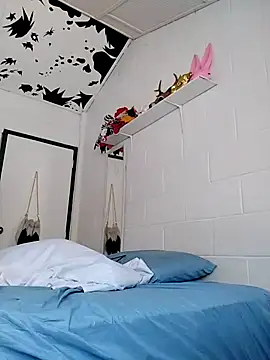 Snapshot of oxxy_jean chatting on 02-27-26, 01:11 oxxy jean online show from 02-27-26, 01:11