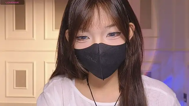      Panda      online show from 02-12-26, 01:44