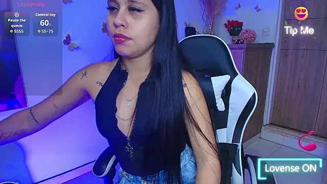 LuluMonroe Eup online show from 03-25-26, 03:39