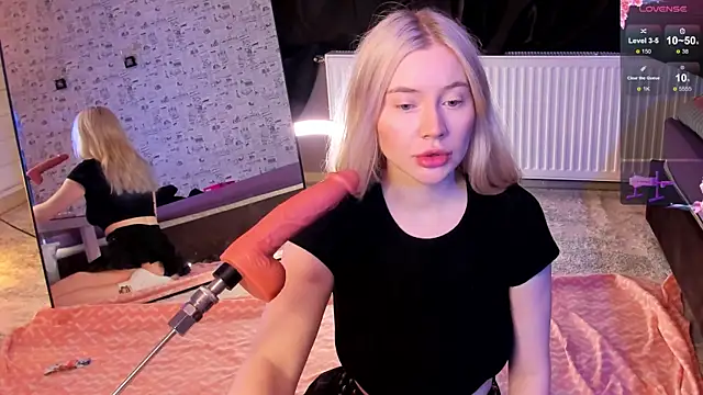 Lillie Berry online show from 02-18-26, 05:05