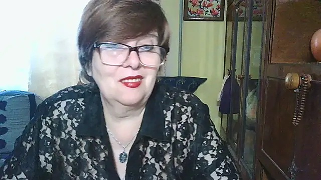 VeronicaGold511 online show from 10-06-25, 07:09