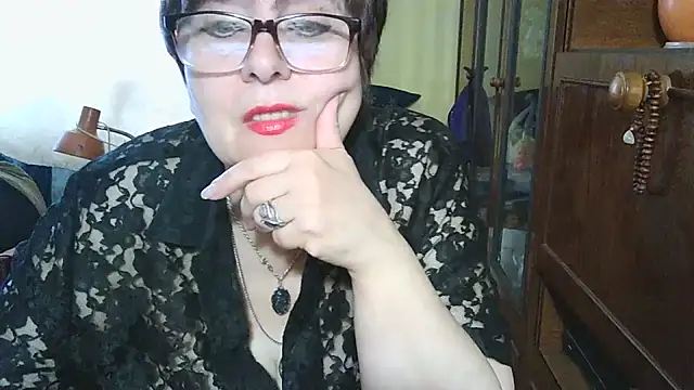 VeronicaGold511 online show from 03-28-26, 07:31