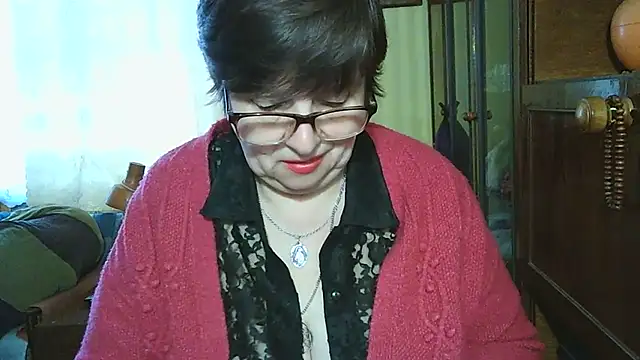 VeronicaGold511 online show from 04-13-26, 06:17