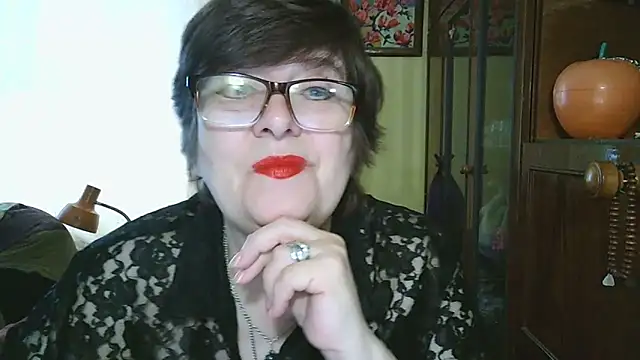 Snapshot of VeronicaGold511 chatting on 05-30-26, 06:53 VeronicaGold511 online show from 05-30-26, 06:53