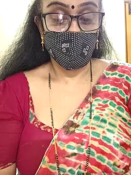 sweet-lotus online show from 12-17-25, 04:17