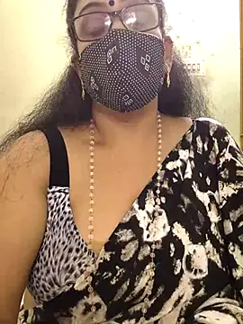 Snapshot of sweet-lotus chatting on 10-11-25, 11:50 sweet-lotus online show from 10-11-25, 11:50