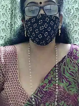 Snapshot of sweet-lotus chatting on 09-17-25, 05:04 sweet-lotus online show from 09-17-25, 05:04