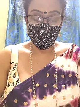 sweet-lotus online show from 11-04-25, 05:06