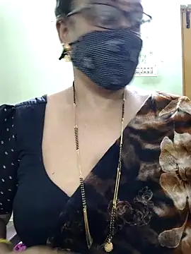 sweet-lotus online show from 11-14-25, 03:32