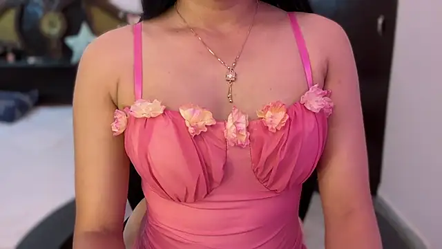 Snapshot of Ms_Seductive07 chatting on 09-25-25, 05:19 Ms Seductive07 online show from 09-25-25, 05:19