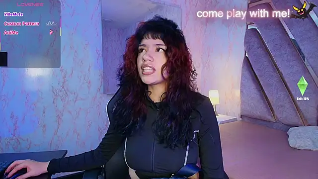 Snapshot of redd_pandaa chatting on 05-05-26, 03:20 redd pandaa online show from 05-05-26, 03:20