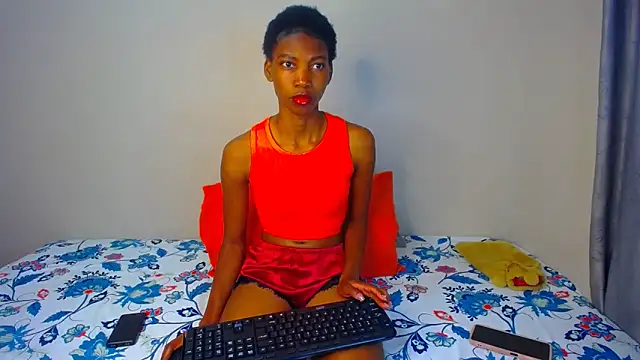 JuicyAdiction online show from 06-17-26, 04:28