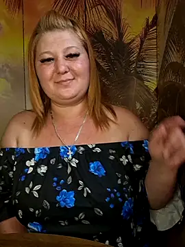 Snapshot of Miss_tits2025 chatting on 06-01-26, 09:47 Miss tits2025 online show from 06-01-26, 09:47