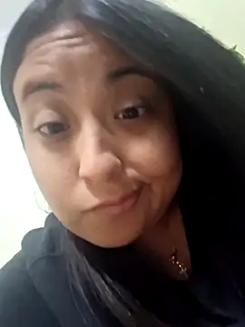 lupittta online show from 03-18-26, 03:31