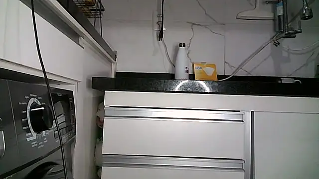 misticamey online show from 12-19-25, 02:04