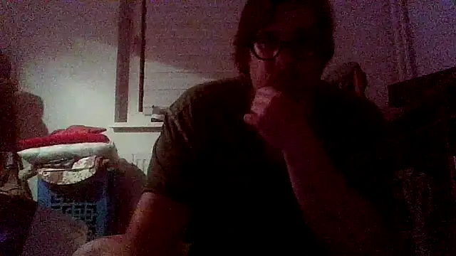 chubbyDavid1998 online show from 11-04-25, 11:19