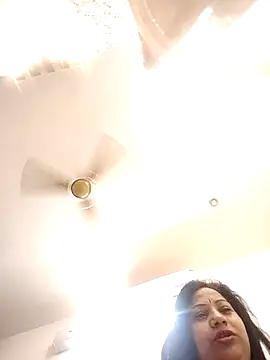 Snapshot of Cute-Janvi20 chatting on 04-19-26, 06:10 Cute-Janvi20 online show from 04-19-26, 06:10