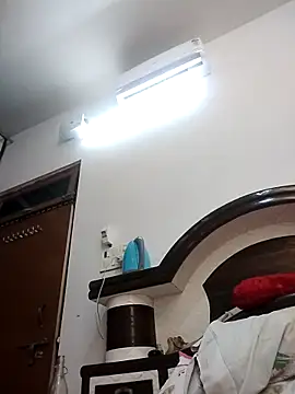 Snapshot of Cute-Janvi20 chatting on 04-19-26, 03:57 Cute-Janvi20 online show from 04-19-26, 03:57