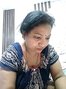 Snapshot of Cute-Janvi20 chatting on 04-26-26, 05:38 Cute-Janvi20 online show from 04-26-26, 05:38