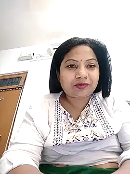 Snapshot of Cute-Janvi20 chatting on 05-13-26, 06:04 Cute-Janvi20 online show from 05-13-26, 06:04