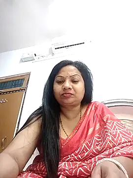 Snapshot of Cute-Janvi20 chatting on 04-21-26, 06:14 Cute-Janvi20 online show from 04-21-26, 06:14