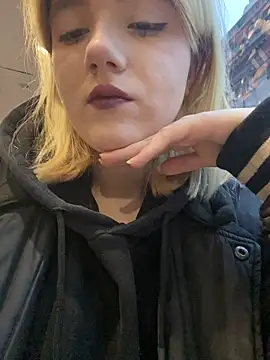 Cherry   Blossom online show from 11-16-25, 01:16