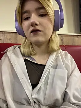 Cherry   Blossom online show from 11-03-25, 01:15