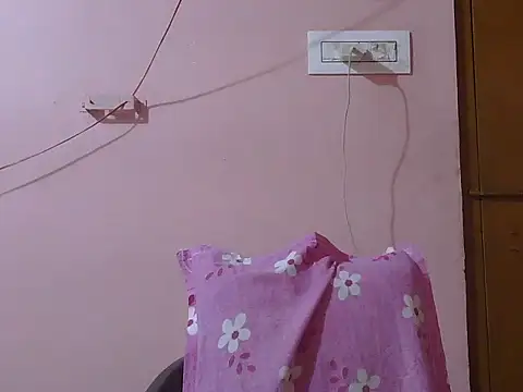 Snapshot of itsabika chatting on 06-04-26, 11:48 itsabika online show from 06-04-26, 11:48