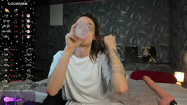 Anjela Botton online show from 03-22-26, 06:31