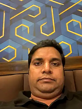 jucydick010887 online show from 12-04-25, 11:42