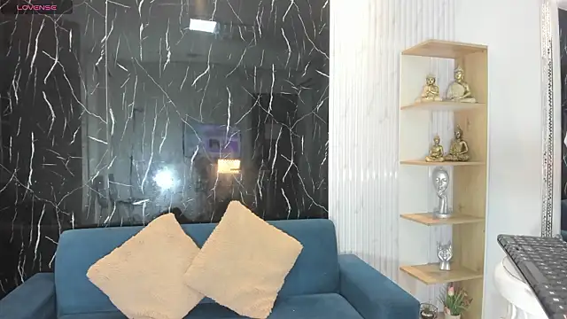 Nini Beyker online show from 03-28-26, 12:28