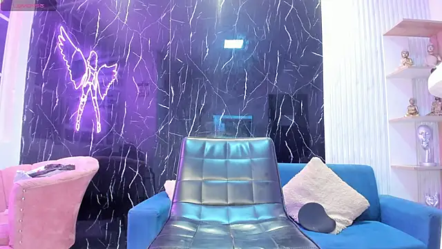 Nini Beyker online show from 03-20-26, 12:06