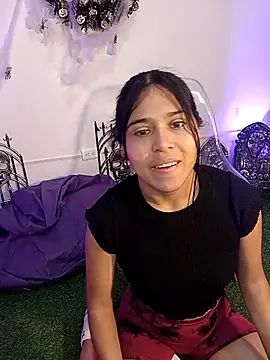 VioletaBliss1 online show from 10-22-25, 12:15