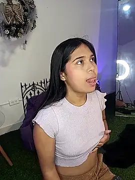 VioletaBliss1 online show from 10-24-25, 11:53