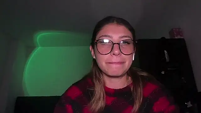 Snapshot of AriaBliss- chatting on 01-17-26, 05:49 AriaBliss- online show from 01-17-26, 05:49