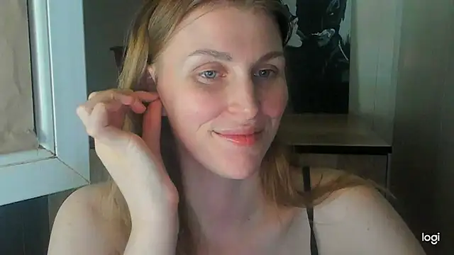 Snapshot of JuliaMuuun chatting on 07-02-26, 11:11 JuliaMuuun online show from 07-02-26, 11:11