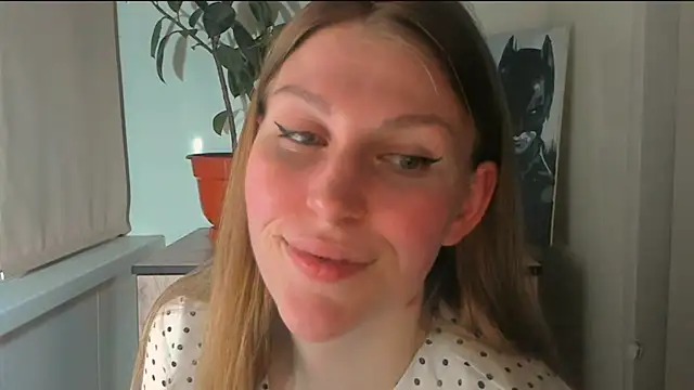 Snapshot of JuliaMuuun chatting on 03-26-26, 06:50 JuliaMuuun online show from 03-26-26, 06:50